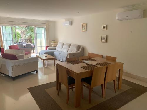 Beautiful 3 bed apartment in Palmyra Residence next to VilaSol golf course