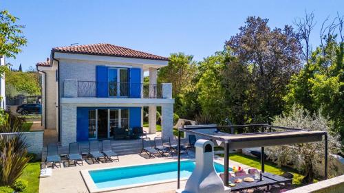 Villa Valle by Villas Guide