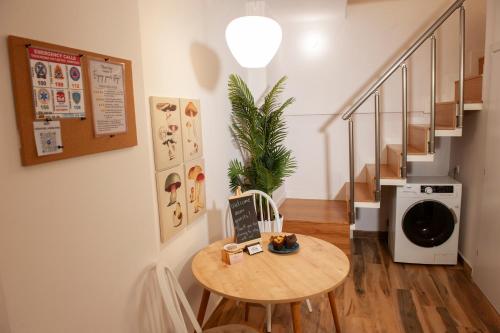 Modern Loft with Parking near White Tower