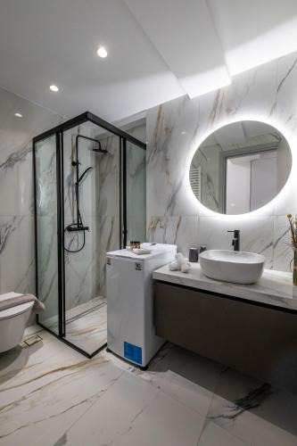 Aikaterina suite