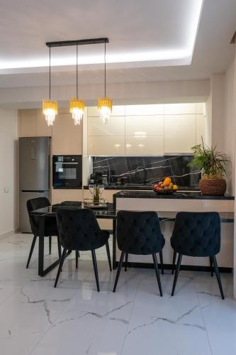 Aikaterina suite