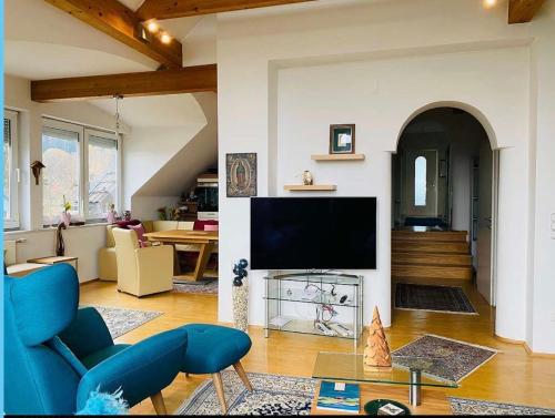 Big Apartment With Mountain and Garden View