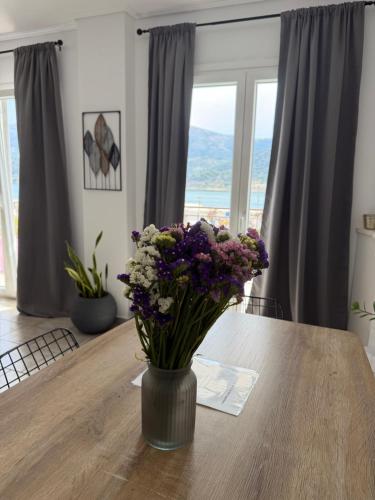 Athena's Sea View Apartment
