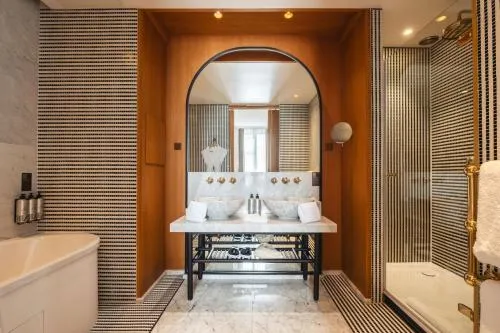 Hôtel Vernet Champs Elysées Paris photo 30