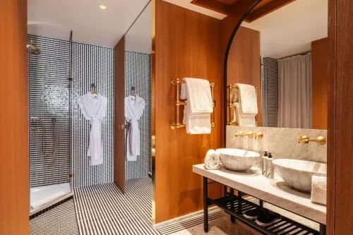 Hôtel Vernet Champs Elysées Paris photo 14