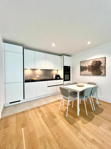 Foto Free Parking - City Pulse Apartments at U6-Metro Vienna 4