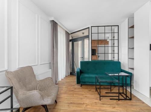 Limanowskiego Modern Loft Apartment by BookingHost