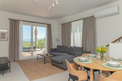 Thea Luxury Villa