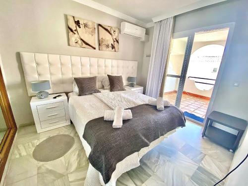VIME V Sunny Marbella East SWIMMING POOL, GYM & SPA - EaW Homes