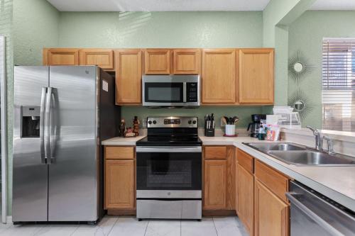 25% Off 3BR Disney Area Villa photo 13