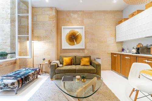 Superbe appartement Bordelais plein de charme et lumineux avec terrasse