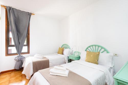 Home2Book Cozy Arona Apt with Pool & Terrace