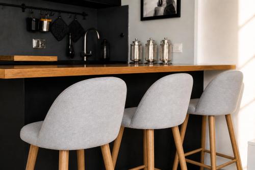 The Boutique Houses - Spacious Apartment with Terrace Lounge - Milan Navigli - City Center