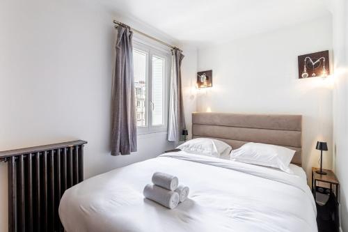 GuestReady - Bright stay with Arc de Triomphe view