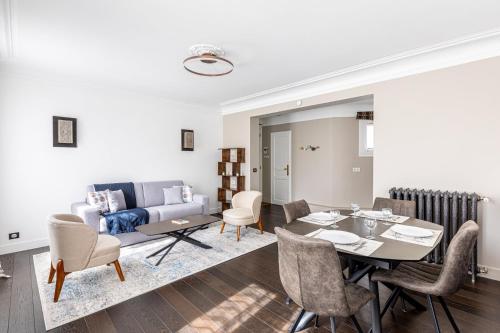 GuestReady - Bright stay with Arc de Triomphe view