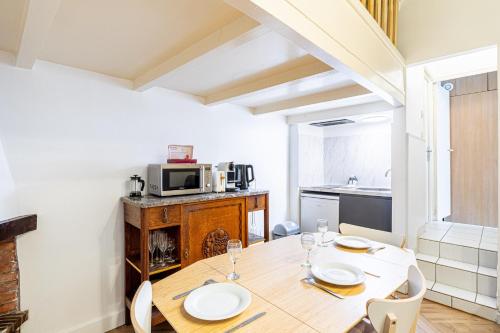 GuestReady - Apt Élégant Proche du Panthéon pour 3