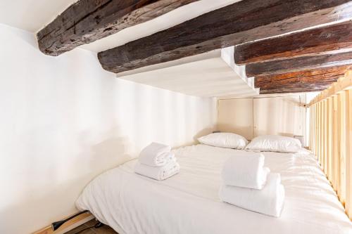 GuestReady - Apt Élégant Proche du Panthéon pour 3