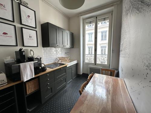 WeHost - Bugeaud - Bel appartement typique