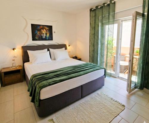 Paradise for children, Family apartment Oros Medulin, with a pool, gl