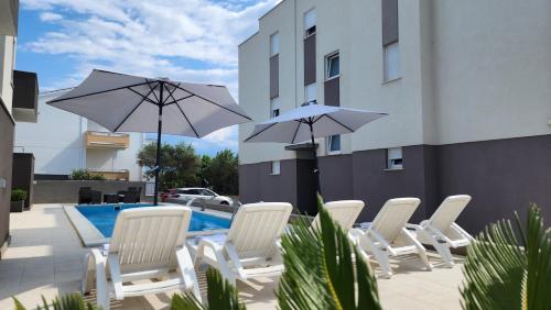 The Sands Luxury Residences With Pool