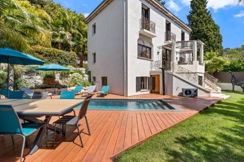 Villa Deva - 5 Bedrooms - Heated Pool