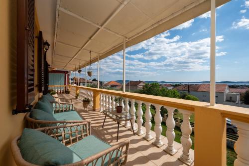 Olive Sea View Apartment