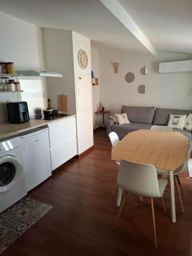 Le Cocon du Béal, balcon, clim, 2 lits, Hyères
