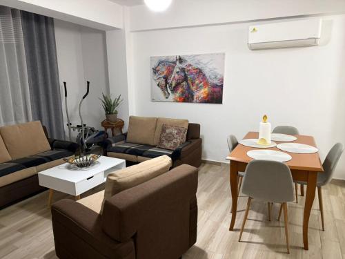 Old Town Boulevard apartment in city center