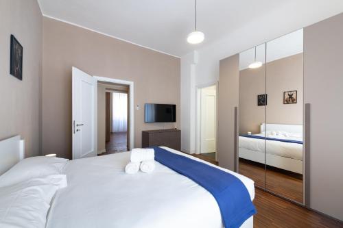 Spacious and Modern 3 Bedroom 2 Bathroom Apartment