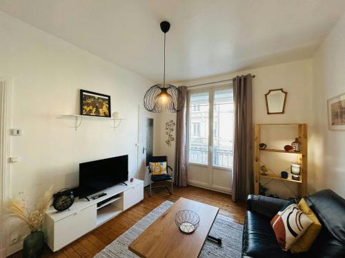 12 Ruinart · Le Prestigieux Ruinart Centre-Ville