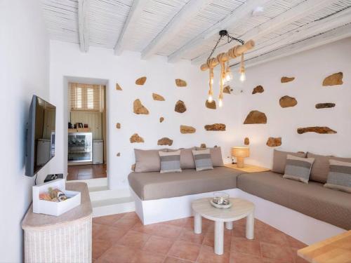 NS - Stylish Apartment Heart of Naoussa