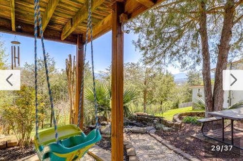 Private Pet Friendly Home Near Exotic Deer Farm Close to Pigeon Forge, Gatlinburg TN photo 7