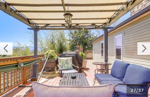 Private Pet Friendly Home Near Exotic Deer Farm Close to Pigeon Forge, Gatlinburg TN photo 18