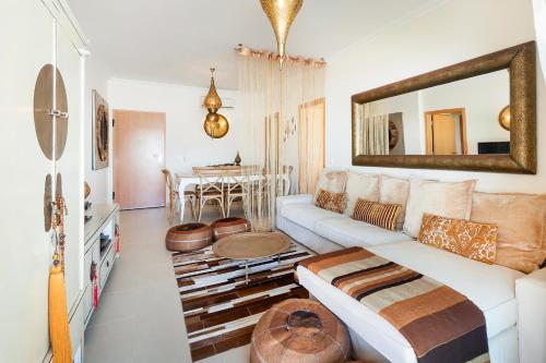 Luxury Condo-Pool with AC and pool, close to the beach by Algarve Dream Holidays