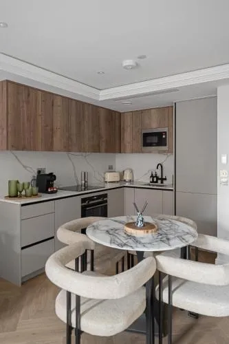 Hive Kensington photo 128