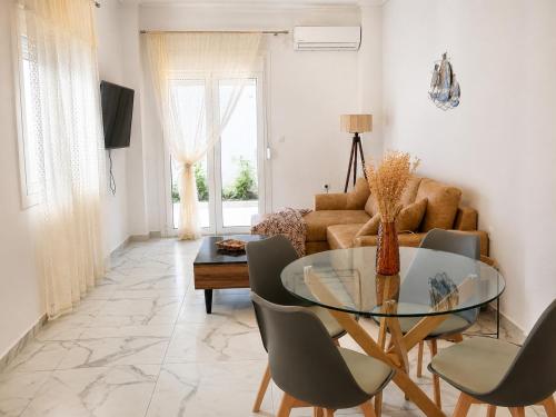 Victoria square apartment