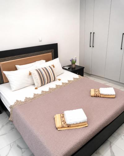 Victoria square apartment