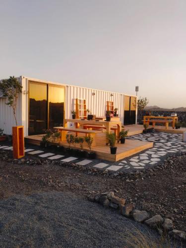 BR retreat and zen garden