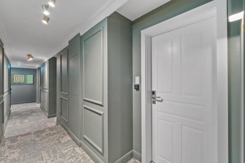 HOME1 - Lumes Boutique Hotel