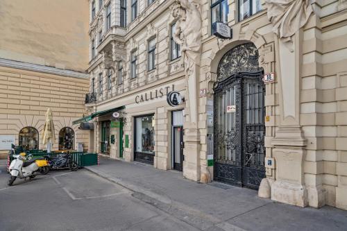 HOME1 - Lumes Boutique Hotel