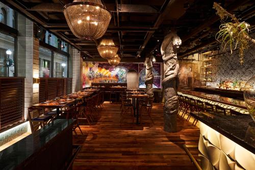 The Godfrey Hotel Boston Image