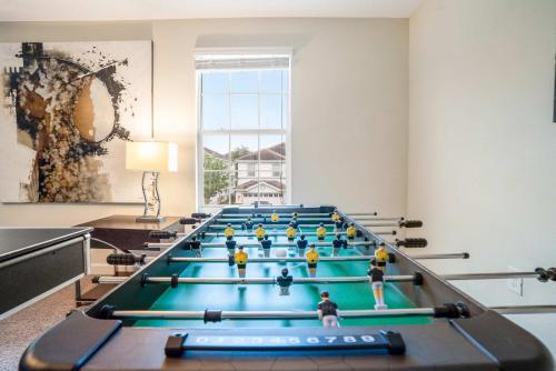 ChampionsGate Escape with Game Room and Pool photo 58