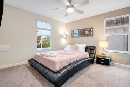 ChampionsGate Escape with Game Room and Pool photo 54