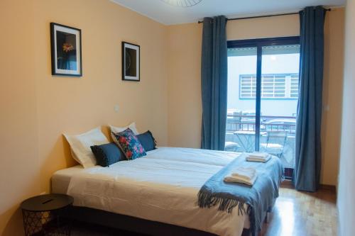 Comendador AP Beach free parking