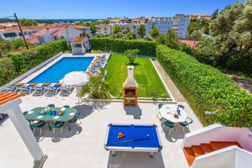 Villa Animado by Villa Plus