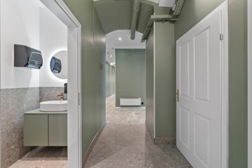 HOME1 - Votive Boutique Hostel