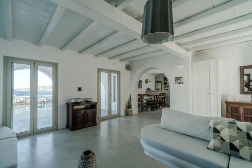 Villa Gin by Mykonos Mood