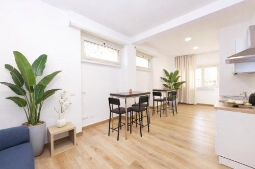 Domina Pentagon Suites - Rome Tiburtina Guesthouse