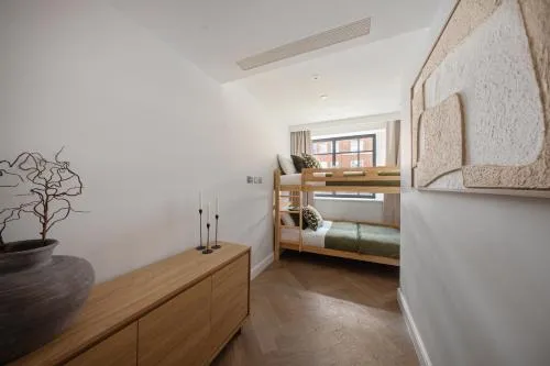 Hive Kensington photo 80