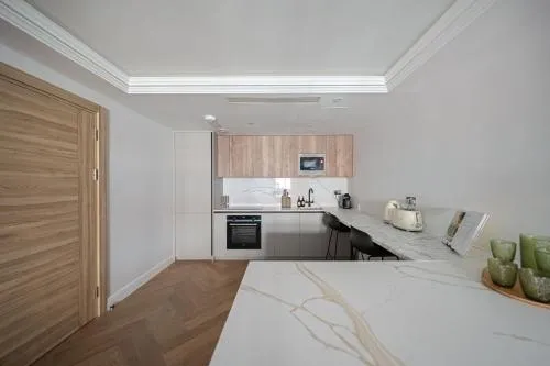 Hive Kensington photo 92